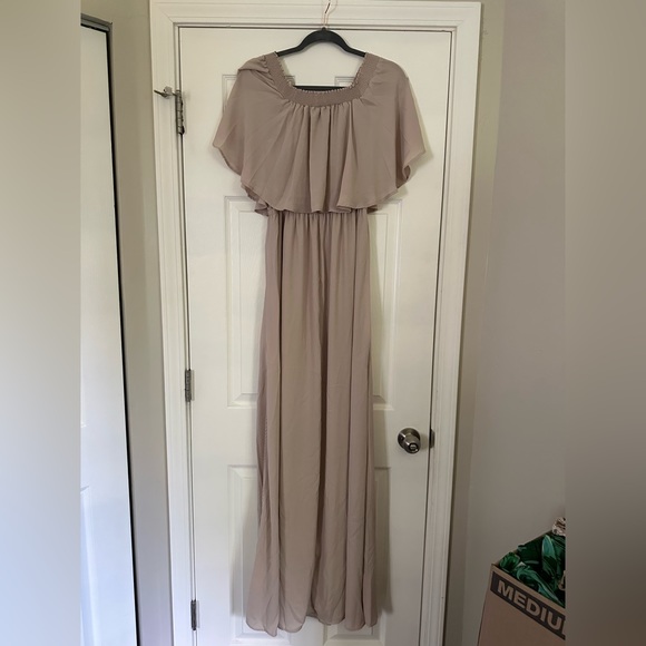 Show Me Your MuMu Off The Should Maxi Dress - Picture 2 of 9